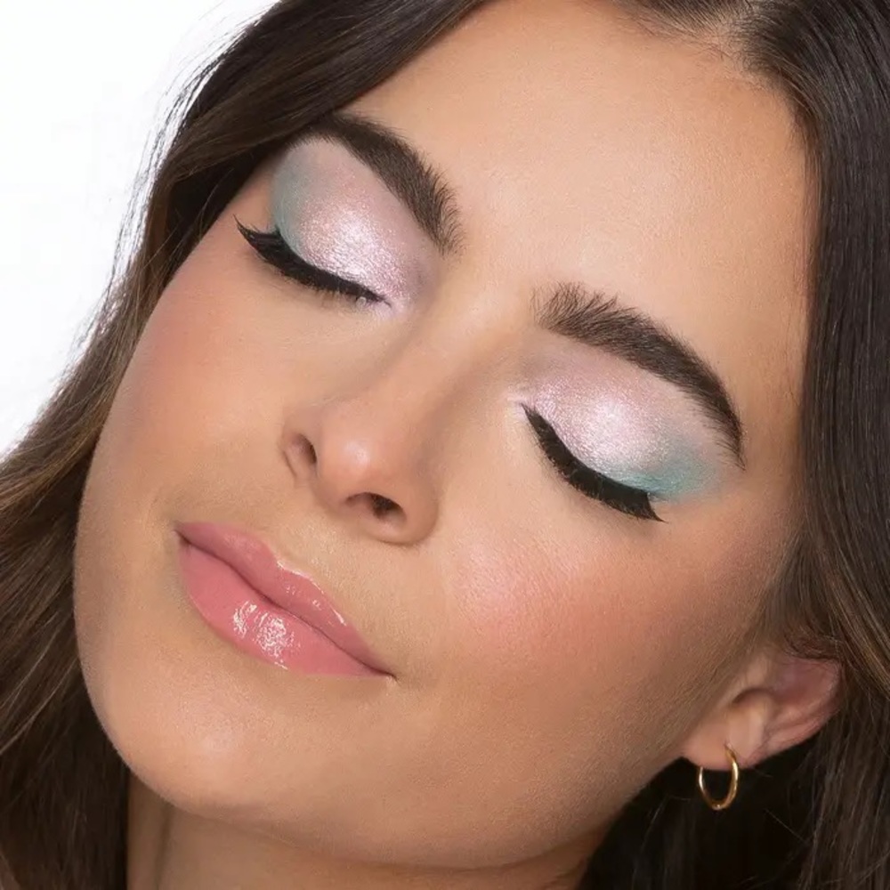 Too Faced Too Femme Ethereal Eyeshadow Palette - Picture 2 of 11